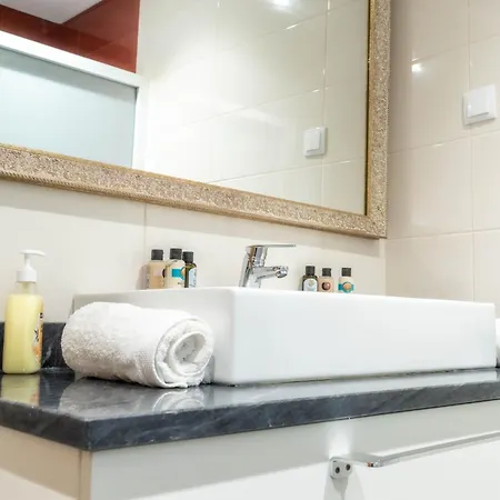 Madeira Bird House - House In The Mountains With Garden * São Vicente