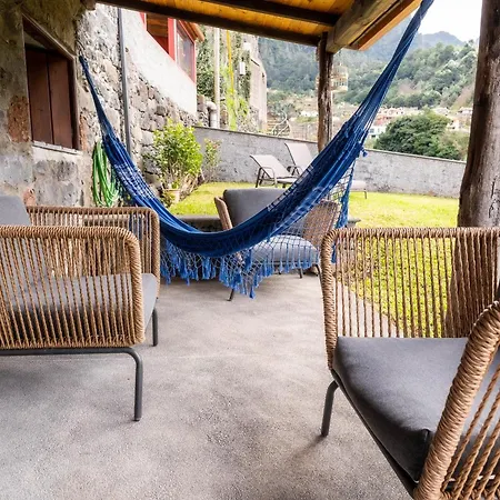 Madeira Bird House - House In The Mountains With Garden 펜션 *
