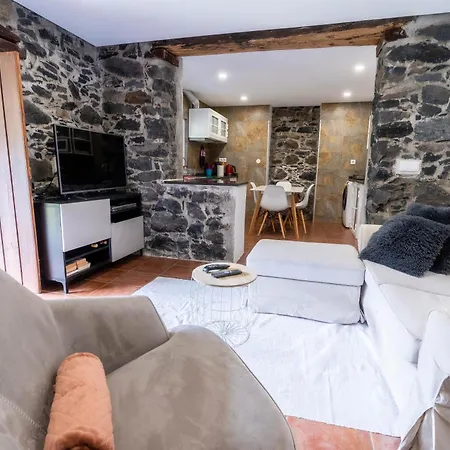 Holiday home Madeira Bird House - House In The Mountains With Garden Sao Vicente (Madeira)