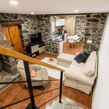 Madeira Bird House - House In The Mountains With Garden Holiday home *