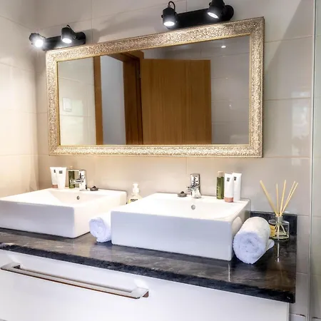 Madeira Bird House - House In The Mountains With Garden Sao Vicente (Madeira)