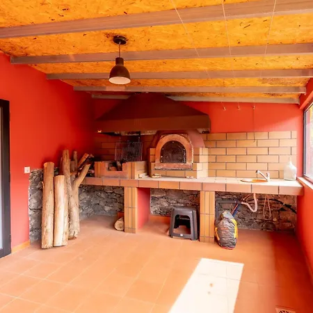 Madeira Bird House - House In The Mountains With Garden *