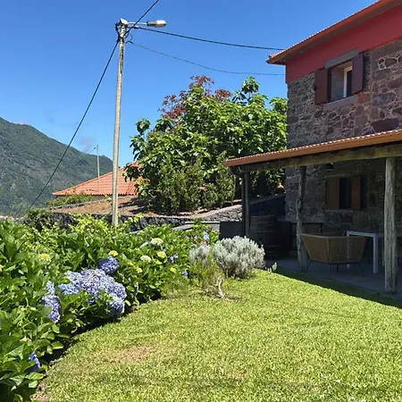 Madeira Bird House - House In The Mountains With Garden São Vicente