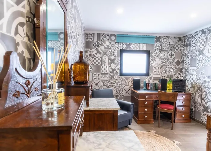 Madeira Bird House - House In The Mountains With Garden Сан-Висенти