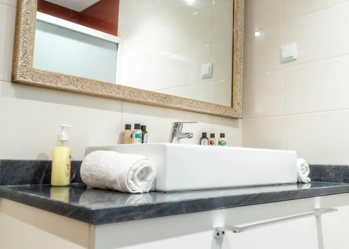 Madeira Bird House - House In The Mountains With Garden * Сан-Висенти